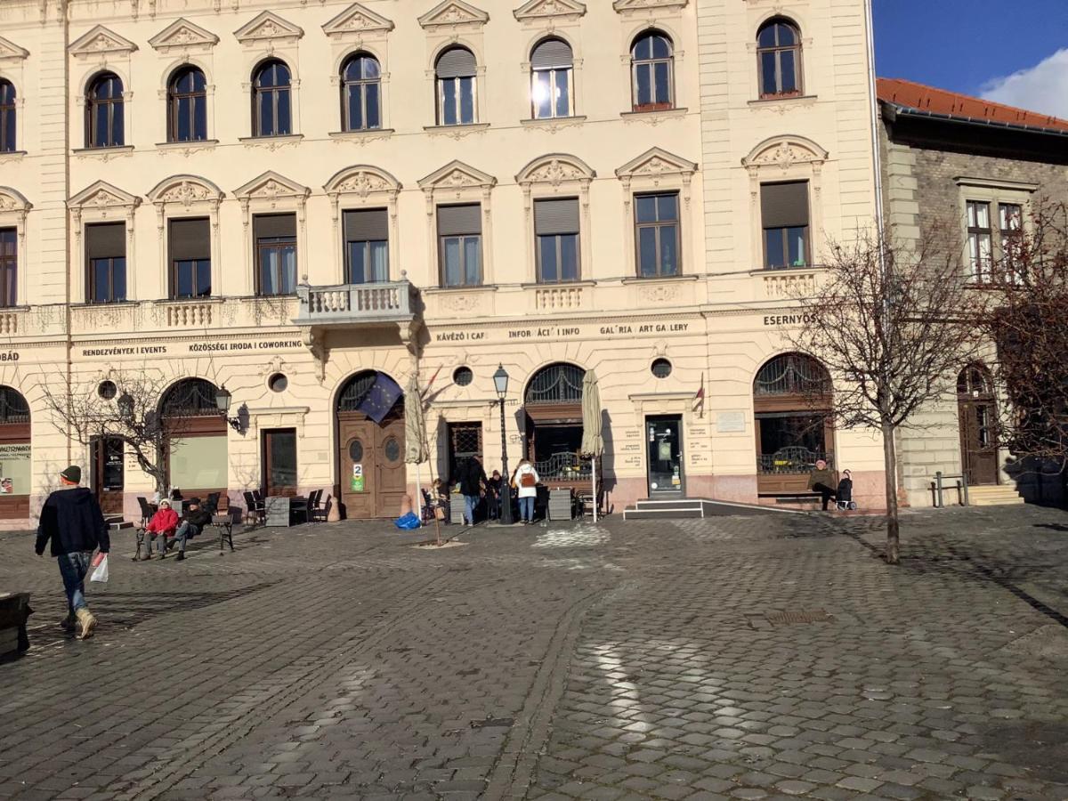 Poppy Flower Apartment Budapeszt Zewnętrze zdjęcie